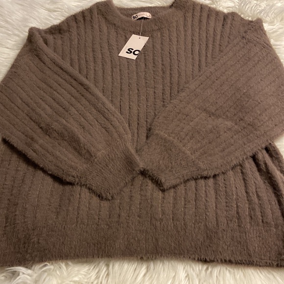 SO Women’s Sweater size XL brand new with tag so soft length 25” bust 44” - Picture 12 of 12